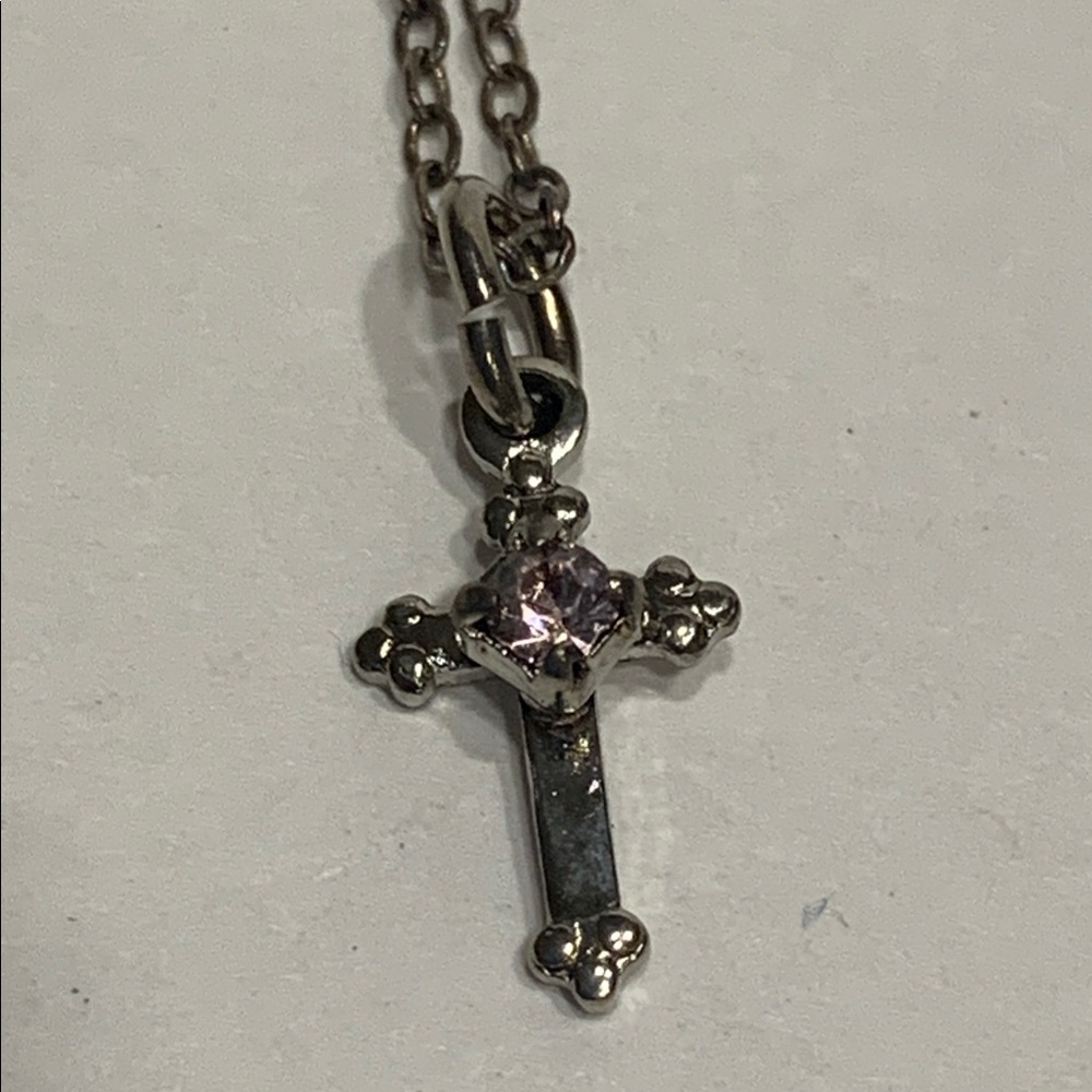 Sterling Silver Cross Pendant Necklace 1.25 grams